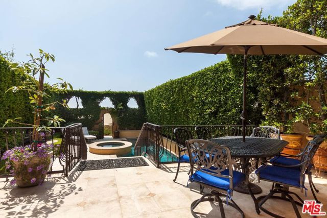 703 Palisades Beach Road, Santa Monica, CA 90402