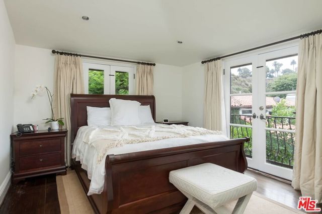 703 Palisades Beach Road, Santa Monica, CA 90402
