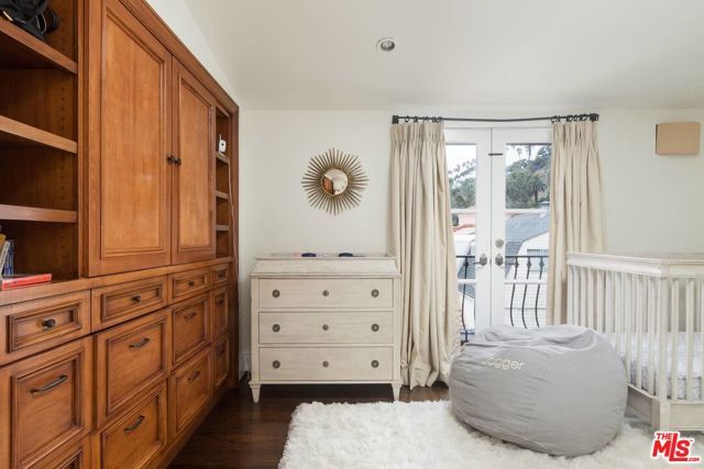 703 Palisades Beach Road, Santa Monica, CA 90402