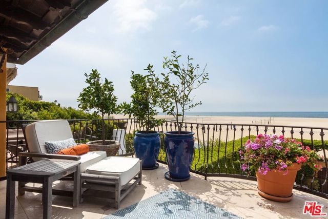 703 Palisades Beach Road, Santa Monica, CA 90402