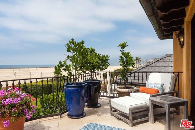 703 Palisades Beach Road, Santa Monica, CA 90402