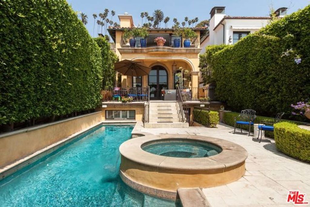 703 Palisades Beach Road, Santa Monica, CA 90402