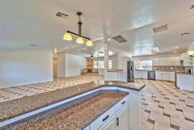 5745 West Meranto Avenue, Las Vegas, NV 89139