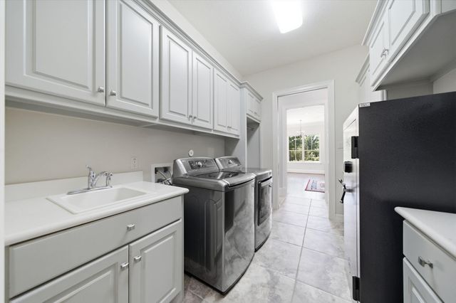 32102 Rolling Woods Trail, Fulshear, TX 77441