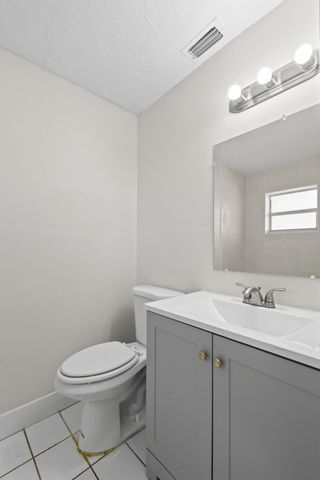 1301 W 25th Street, Riviera Beach, FL 33404
