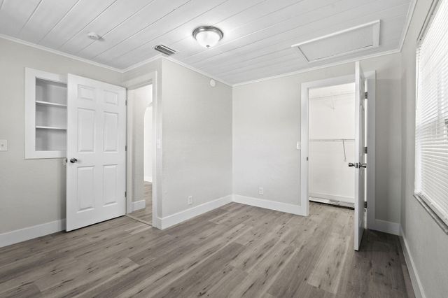 1301 W 25th Street, Riviera Beach, FL 33404
