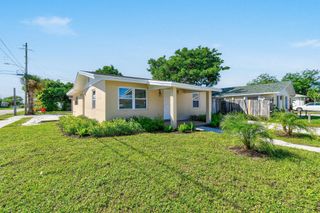 1301 W 25th Street, Riviera Beach, FL 33404