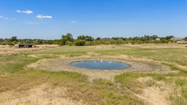 330 Reed Road, Granbury, TX 76049