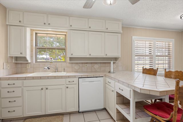 330 Reed Road, Granbury, TX 76049