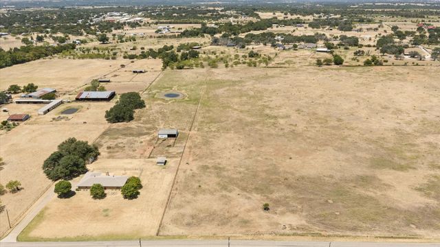 330 Reed Road, Granbury, TX 76049