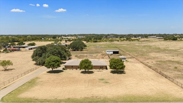 330 Reed Road, Granbury, TX 76049