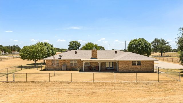 330 Reed Road, Granbury, TX 76049