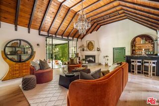 3225 Oakshire Drive, Los Angeles, CA 90068