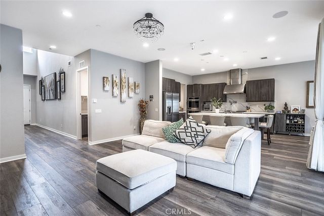 28532 Songbird, Canyon Country, CA 91350