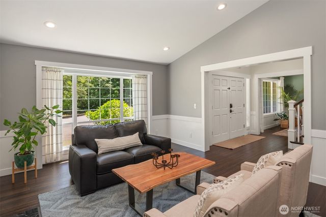 20116 70th Avenue SE, Snohomish, WA 98296
