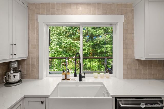 20116 70th Avenue SE, Snohomish, WA 98296