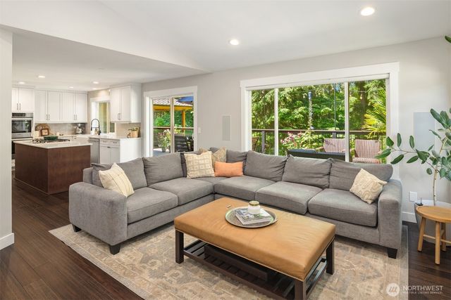 20116 70th Avenue SE, Snohomish, WA 98296
