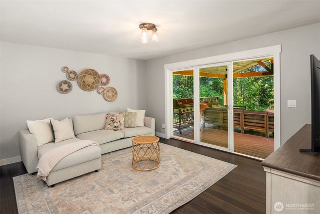 20116 70th Avenue SE, Snohomish, WA 98296