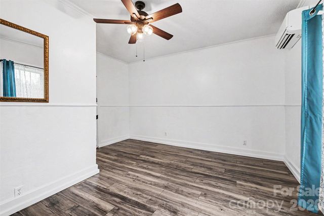 58 Poplar Street, Great Falls, SC 29055