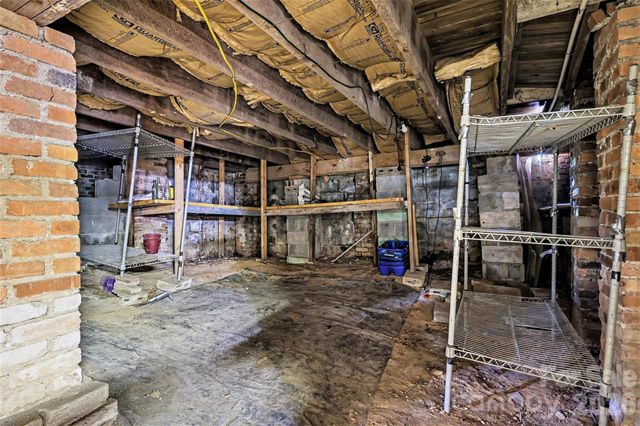 58 Poplar Street, Great Falls, SC 29055