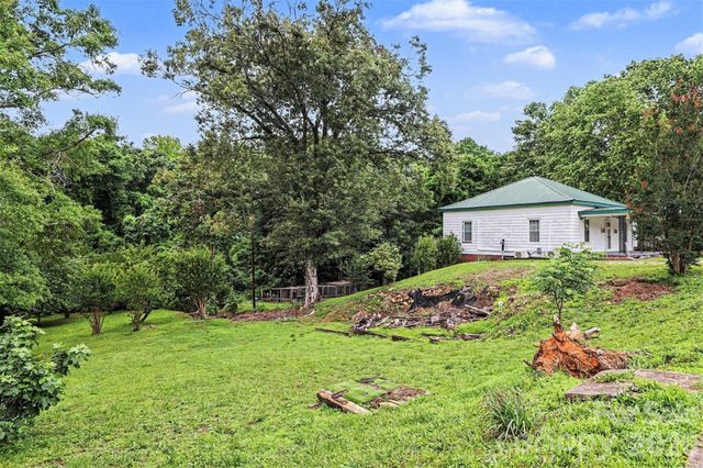 58 Poplar Street, Great Falls, SC 29055