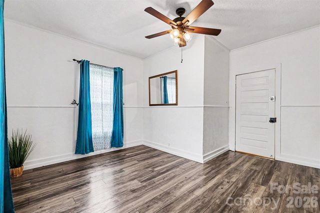 58 Poplar Street, Great Falls, SC 29055