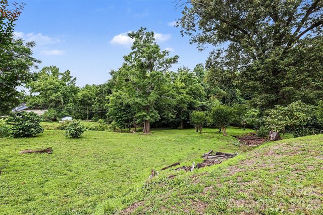58 Poplar Street, Great Falls, SC 29055