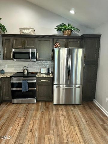 111 Appaloosa Lane, Zebulon, NC 27597