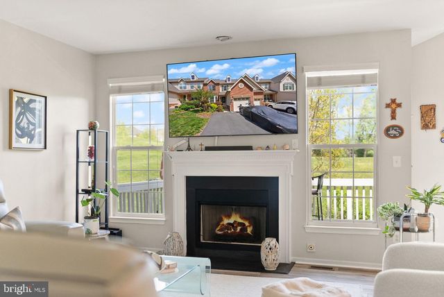 43272 BALTUSROL TER, Ashburn, VA 20147