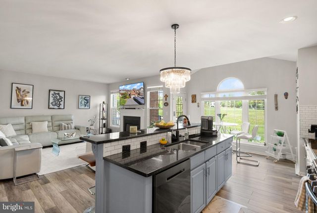 43272 BALTUSROL TER, Ashburn, VA 20147