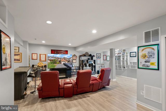 43272 BALTUSROL TER, Ashburn, VA 20147