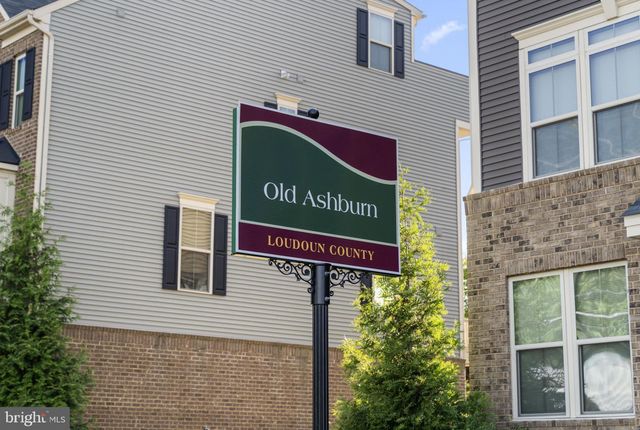 43272 BALTUSROL TER, Ashburn, VA 20147