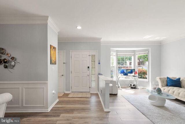 43272 BALTUSROL TER, Ashburn, VA 20147