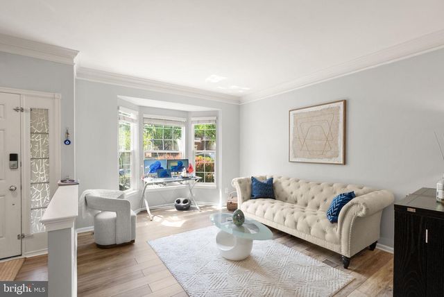 43272 BALTUSROL TER, Ashburn, VA 20147