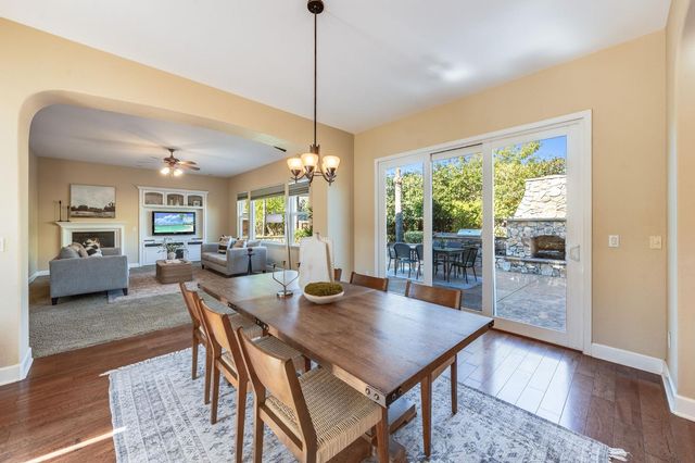 5617 Mariolyn Ct, Elk Grove, CA 95757