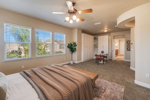 5617 Mariolyn Ct, Elk Grove, CA 95757