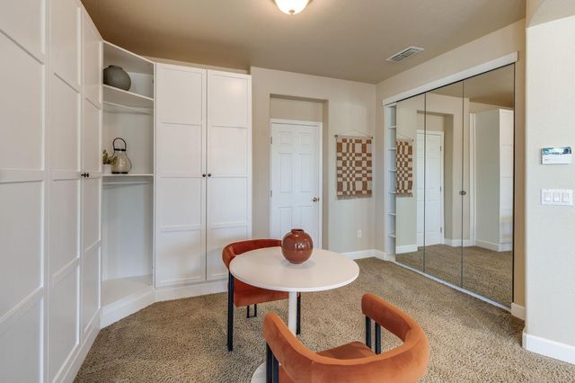 5617 Mariolyn Ct, Elk Grove, CA 95757