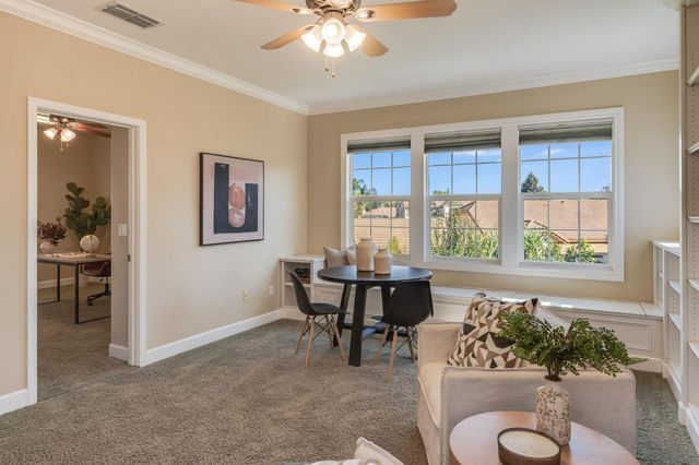 5617 Mariolyn Ct, Elk Grove, CA 95757