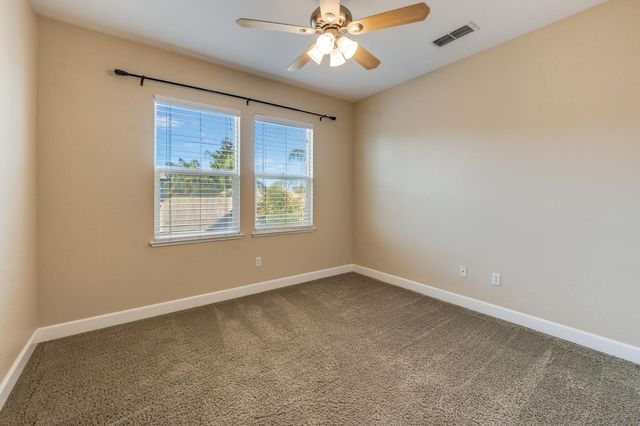 5617 Mariolyn Ct, Elk Grove, CA 95757