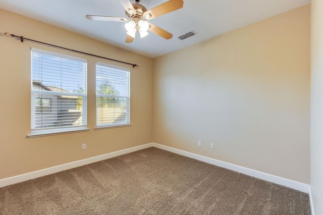 5617 Mariolyn Ct, Elk Grove, CA 95757