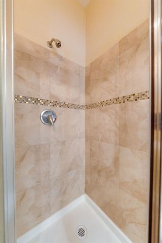 5617 Mariolyn Ct, Elk Grove, CA 95757