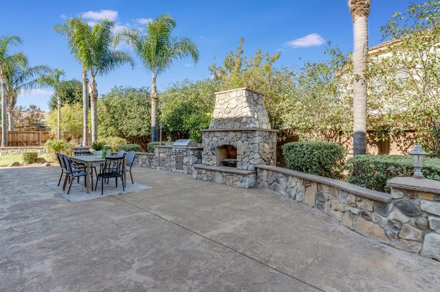 5617 Mariolyn Ct, Elk Grove, CA 95757