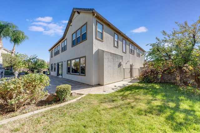 5617 Mariolyn Ct, Elk Grove, CA 95757