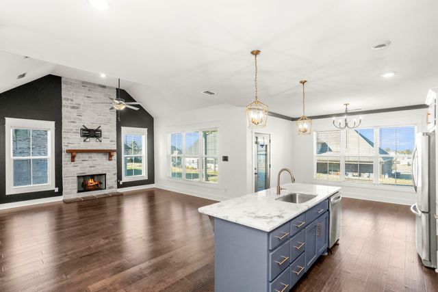 1222 Emmie Reece Dr, Smyrna, TN 37167