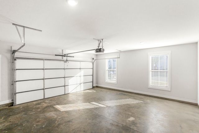 1222 Emmie Reece Dr, Smyrna, TN 37167