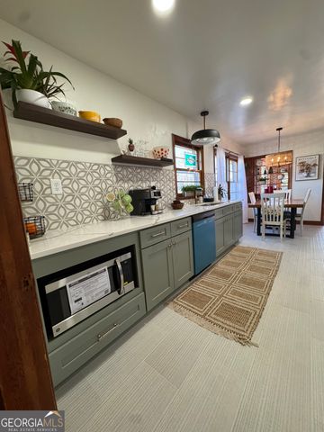 410 Sunset Circle, Forsyth, GA 31029