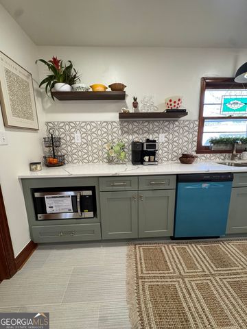 410 Sunset Circle, Forsyth, GA 31029