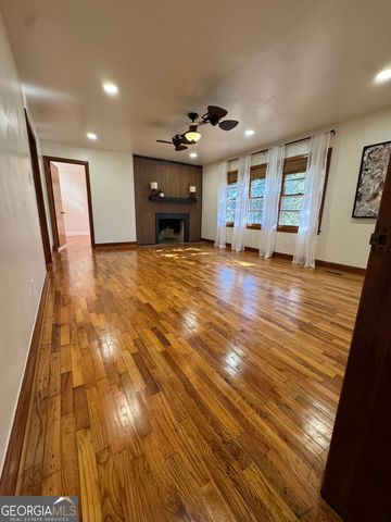 410 Sunset Circle, Forsyth, GA 31029