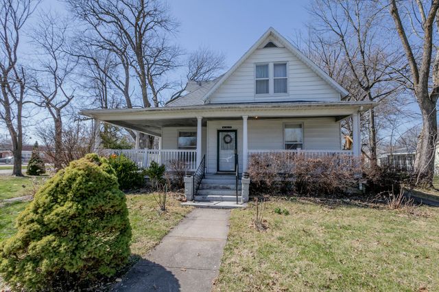 447 S COLLIER ST, Centralia, MO 65240