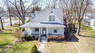 447 S COLLIER ST, Centralia, MO 65240